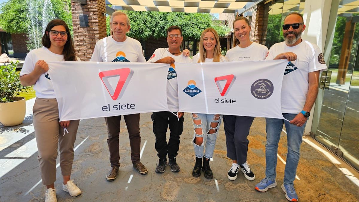 Gran equipo. Magalí Silva de Portezuelo del Viento Lodge & Adventures; Carlos Cortez