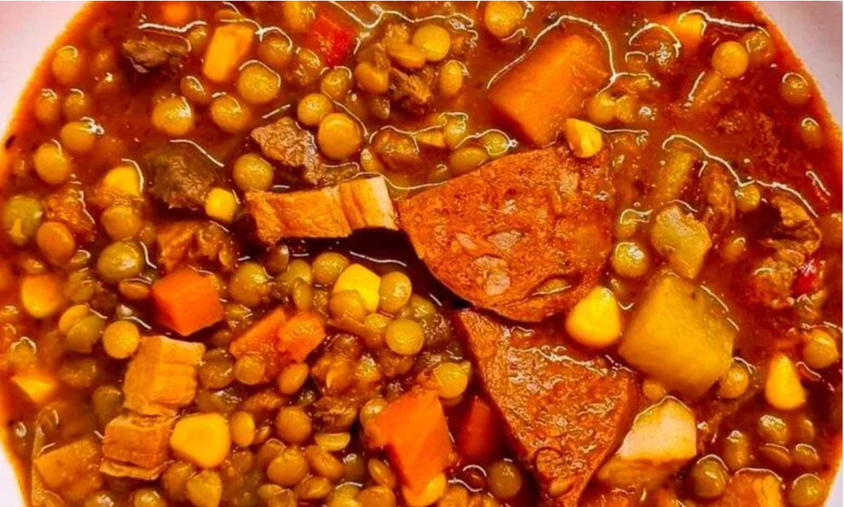 ¡En días frescos lo ideal es comer guiso de lentejas! ¡En días frescos lo ideal es comer guiso de lentejas!