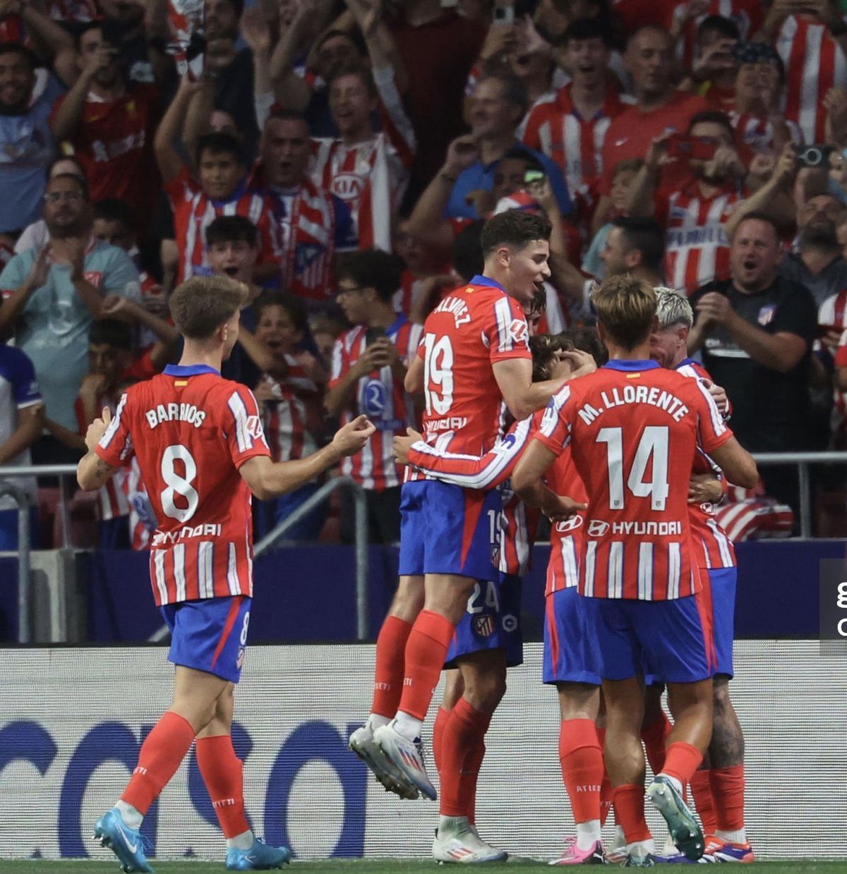 Julián Álvarez y Rodrigo De Paul fueron titulares en el Atlético de Madrid. Julián Álvarez y Rodrigo De Paul fueron titulares en el Atlético de Madrid.