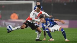 Vélez eliminó a River y hubo una polémica decisión del VAR