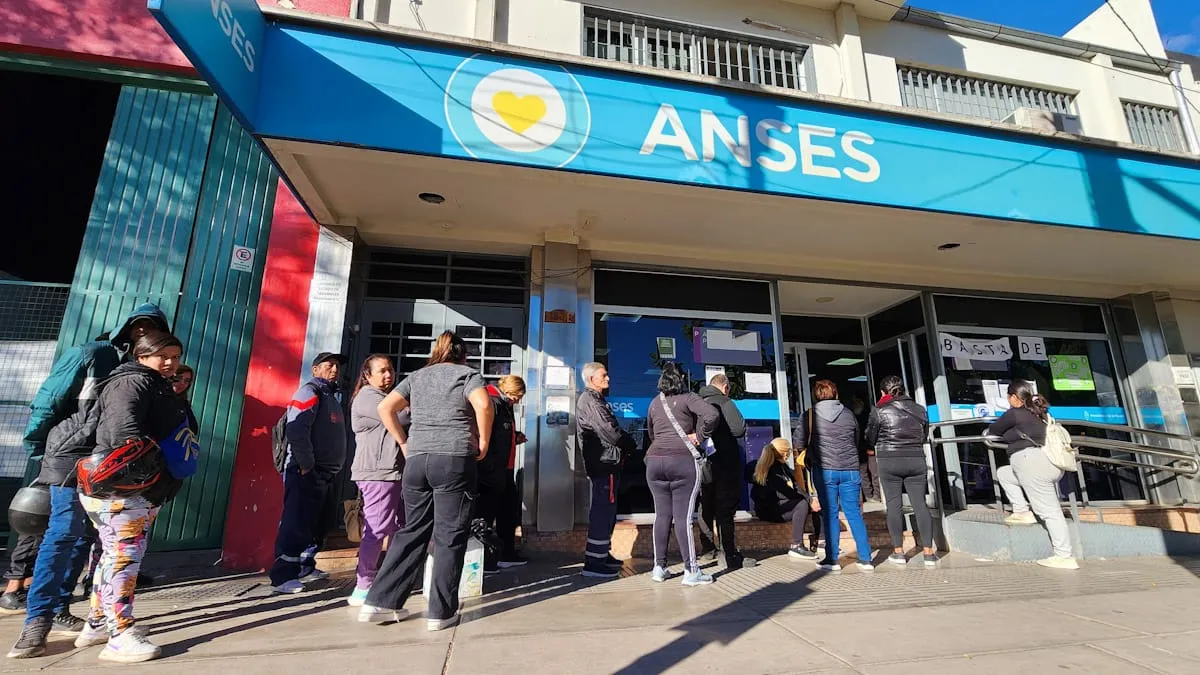 ANSES: confirmaron quiénes no van a cobrar el bono de $70.000 en abril