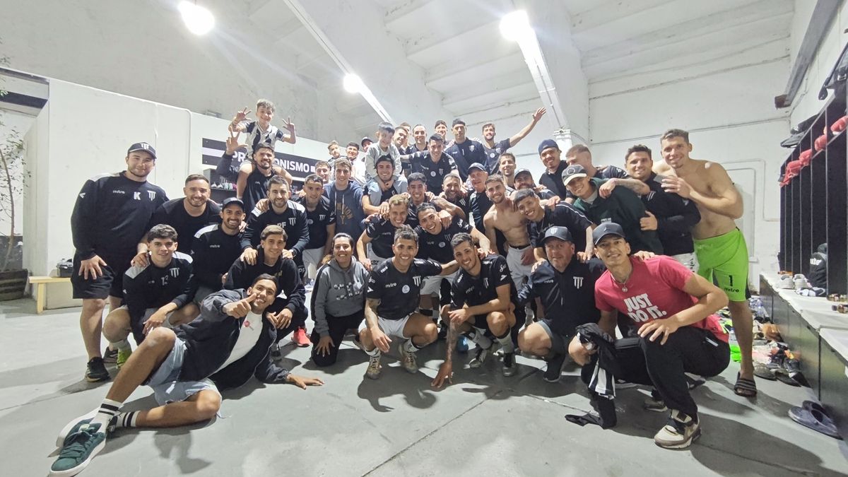 Gimnasia y Esgrima de Mendoza, cerca de la gran final.