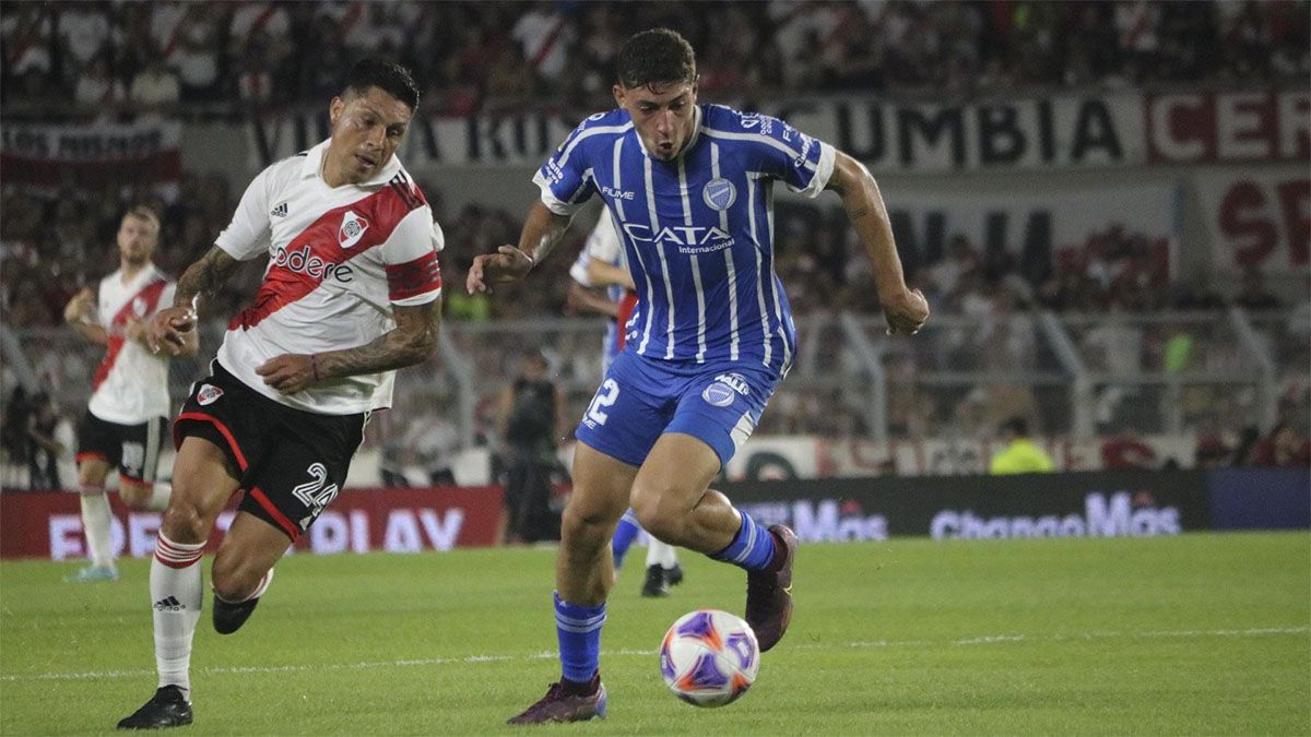 Godoy Cruz cayó ante River en el Monumental.