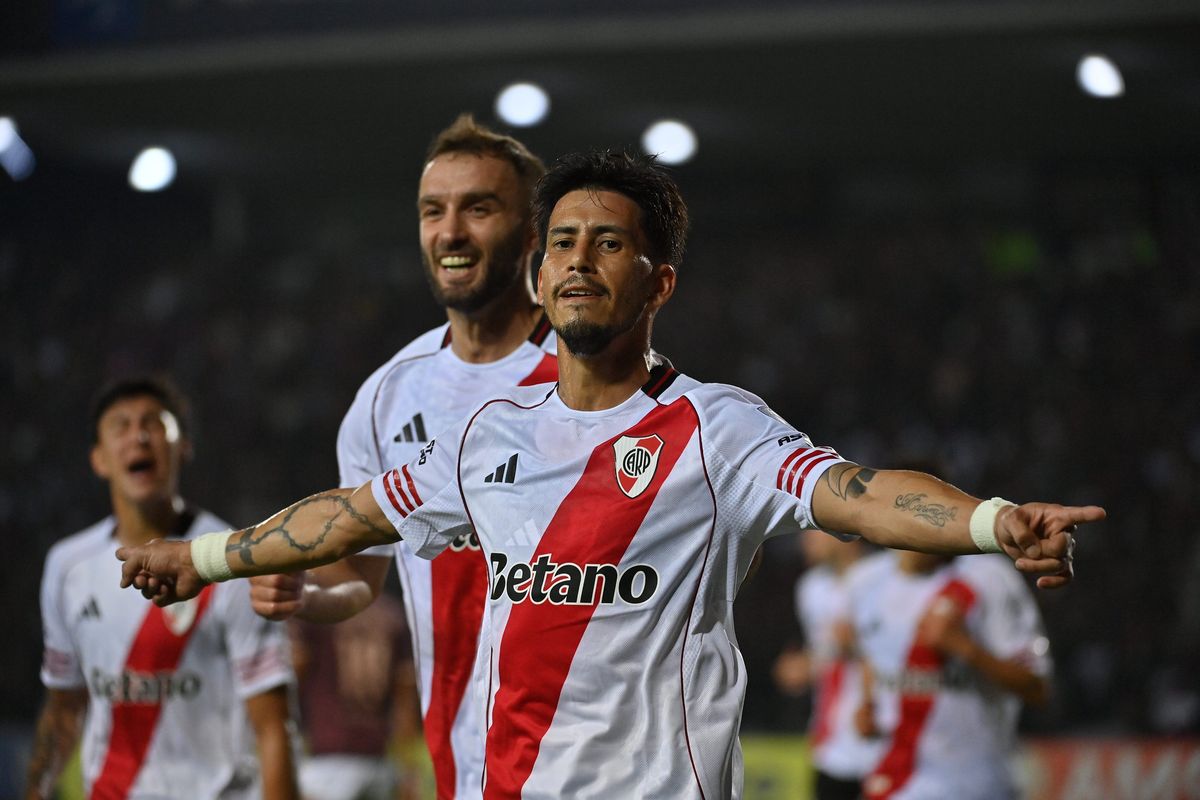 River y un triunfazo en Venezuela.