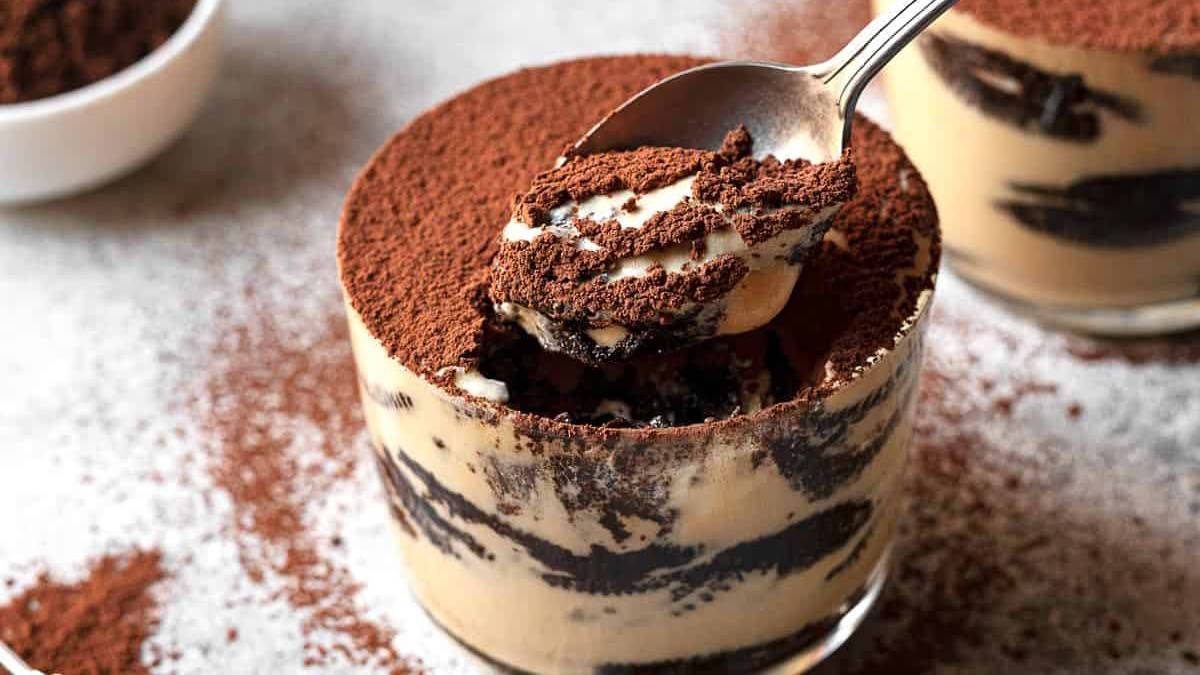 Tiramisú de oreo, una receta fácil y original. Tiramisú de oreo, una receta fácil y original.