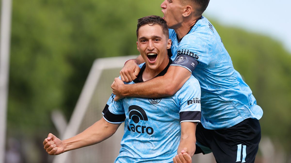 Godoy Cruz refuerza el mediocampo con la llegada de Francisco maurino para afrontar la Liga Profesional de Fútbol 2024.