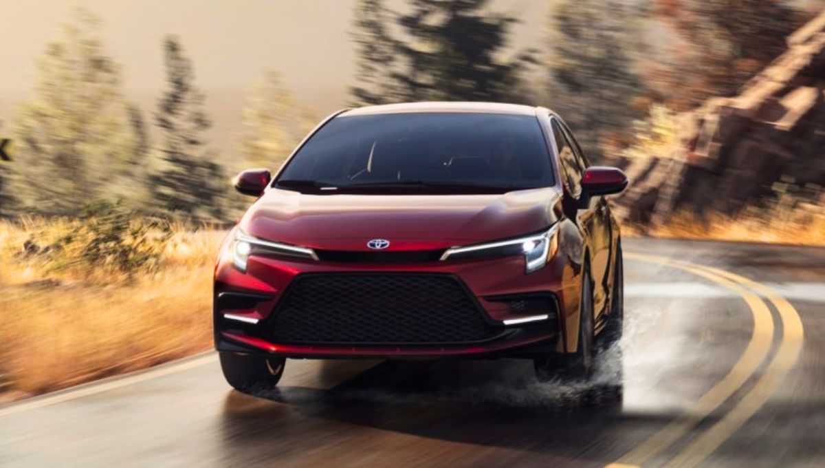 La Luz de giro siempre debe encenderse con la debida anticipación.