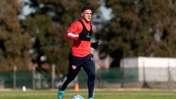 Boca ofertó por Fabricio Bustos y el Rojo le respondió