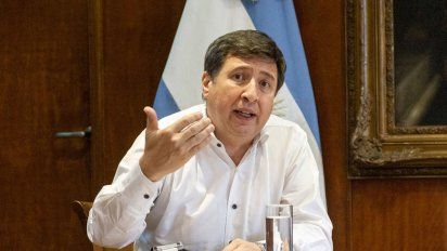 Daniel Arroyo calificó como un avance el aumento del 35% en el salario mínimo, vital y móvil, dispuesto el martes en el marco del Consejo del Salario