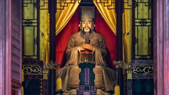 Filosofía china: el proverbio de Confucio que compara la madera con una persona y deja una lección inolvidable Filosofía china: el proverbio de Confucio que compara la madera con una persona y deja una lección inolvidable