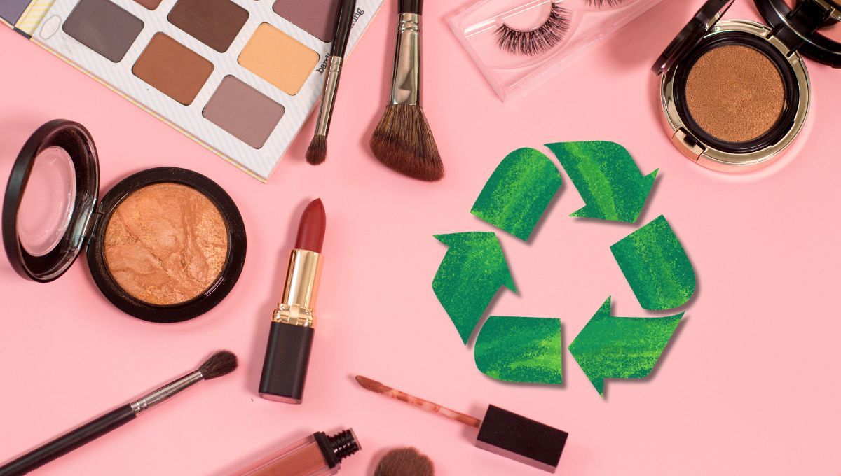 Los productos y envases de maquillaje pueden reciclarse de muchas maneras. Los productos y envases de maquillaje pueden reciclarse de muchas maneras. 