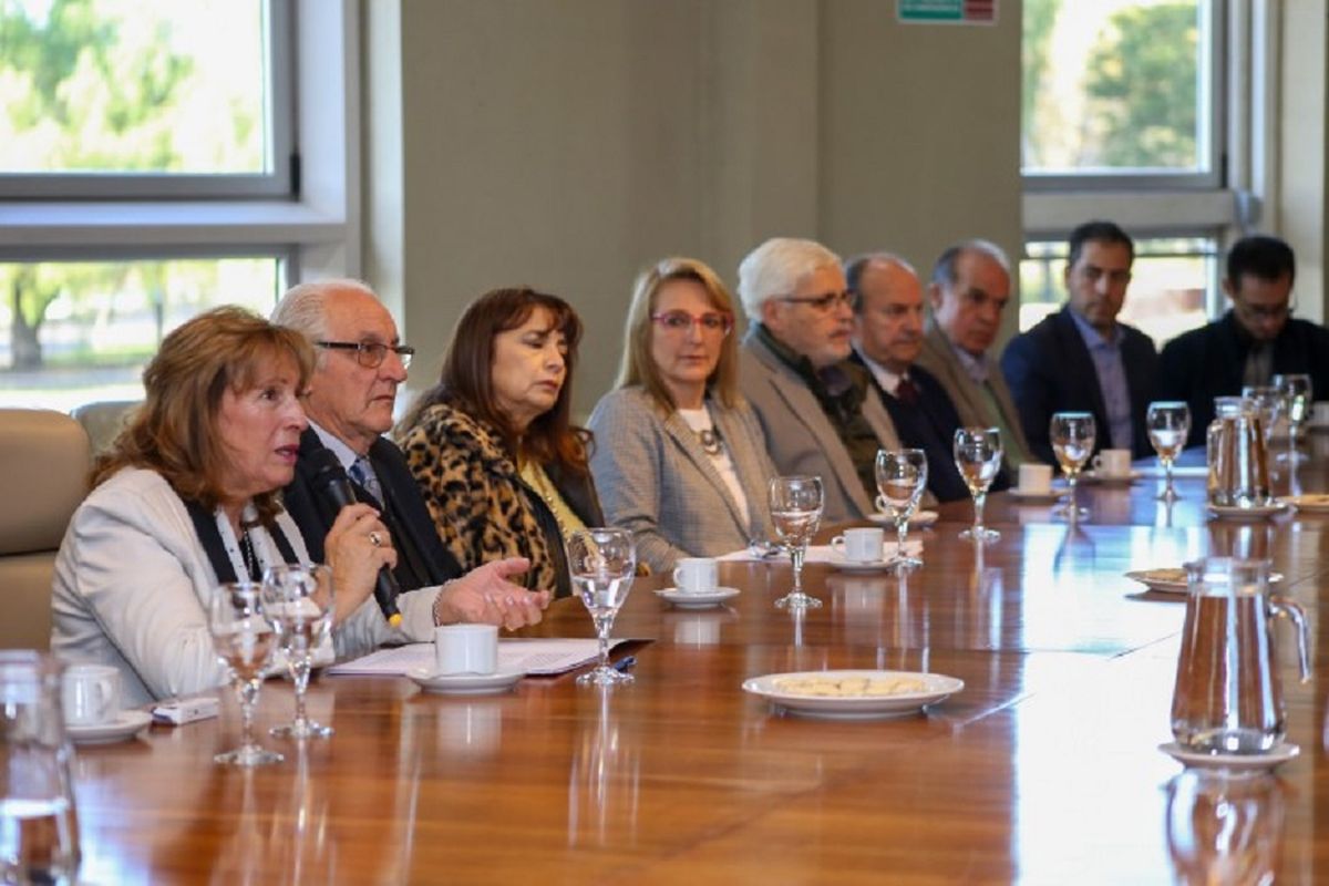 La Universidad de Congreso firmó el convenio con las Universidades Públicas y Privadas de Mendoza, para realizar una nueva edición de la Expo Educativa.