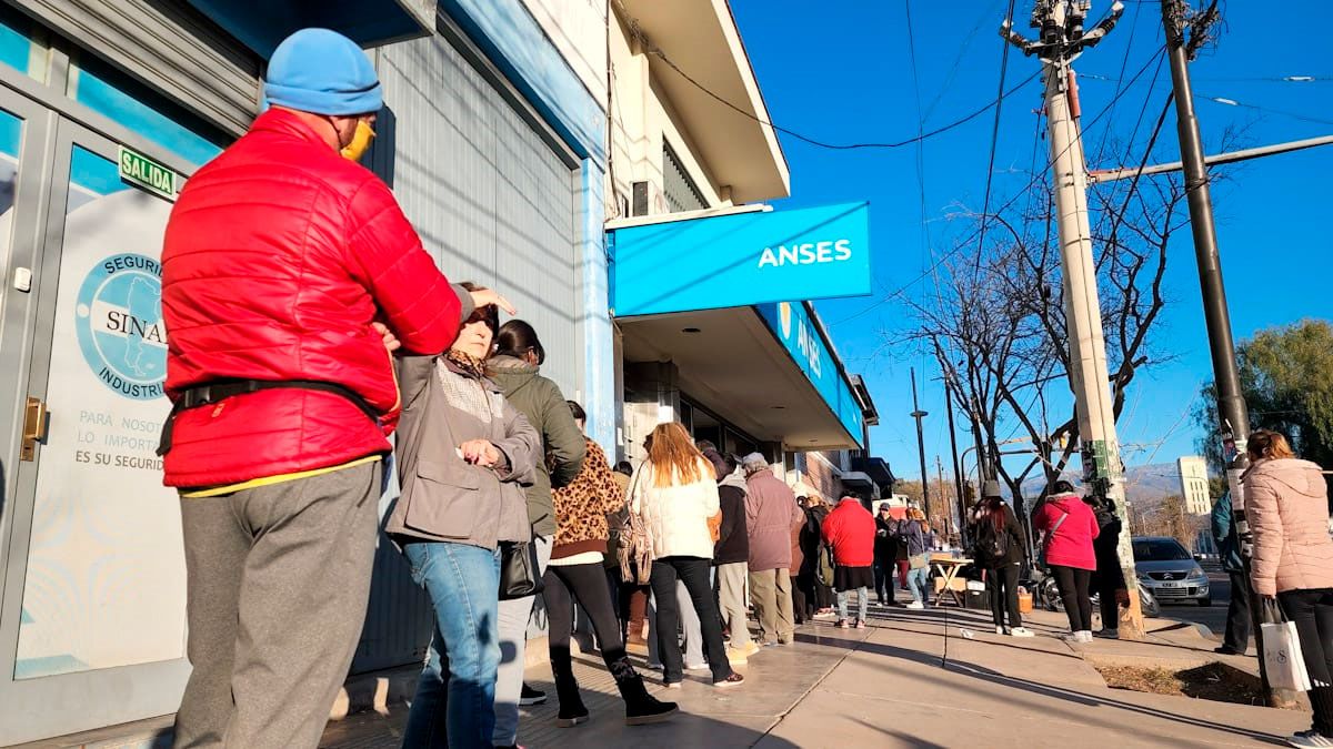 ANSES: cuáles son los límites de ingresos para recibir una asignación en julio 2024