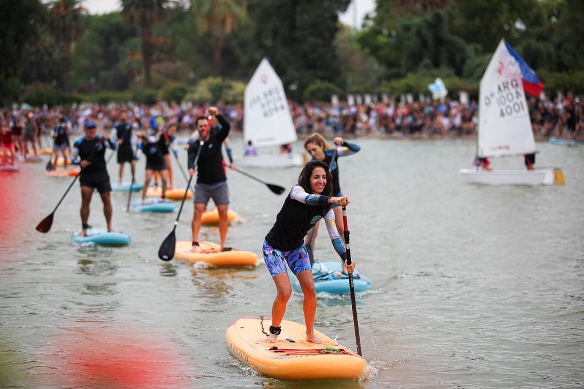 La jornada inaugural estuvo marcada por emocionantes momentos. La jornada inaugural estuvo marcada por emocionantes momentos.