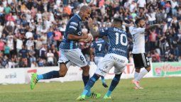 ¿Fue o no fue? Mirá el gol que le anularon a la Lepra en el Parque