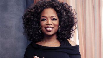 Trump criticó a Oprah en Twitter por episodio en programa de CBS