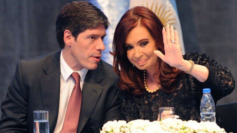 Un senador ultra K llamó a Cristina la Maradona de la política