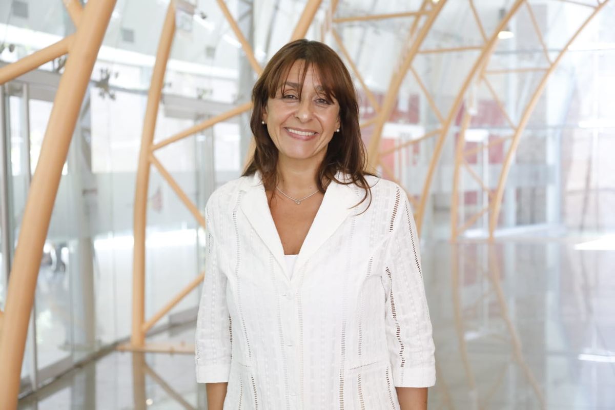 Nélida Maluf es directora de Planificación de la Calidad Educativa de la DGE, y brindó detalles de esta iniciativa sobre la enseñanza de idioma. Nélida Maluf es directora de Planificación de la Calidad Educativa de la DGE, y brindó detalles de esta iniciativa sobre la enseñanza de idioma.