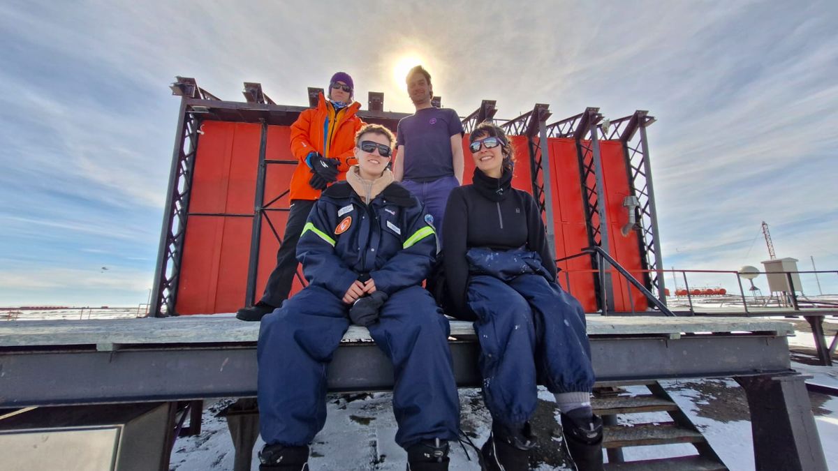 Un grupo de jóvenes científicos prestó testimonio este fin de semana para el especial de El Siete, Un grupo de jóvenes científicos prestó testimonio este fin de semana para el especial de El Siete,