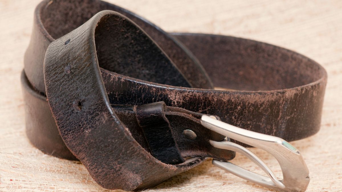 Reutiliza el cinturón viejo que no usas más y dale una nueva vida con esta hermosa idea
