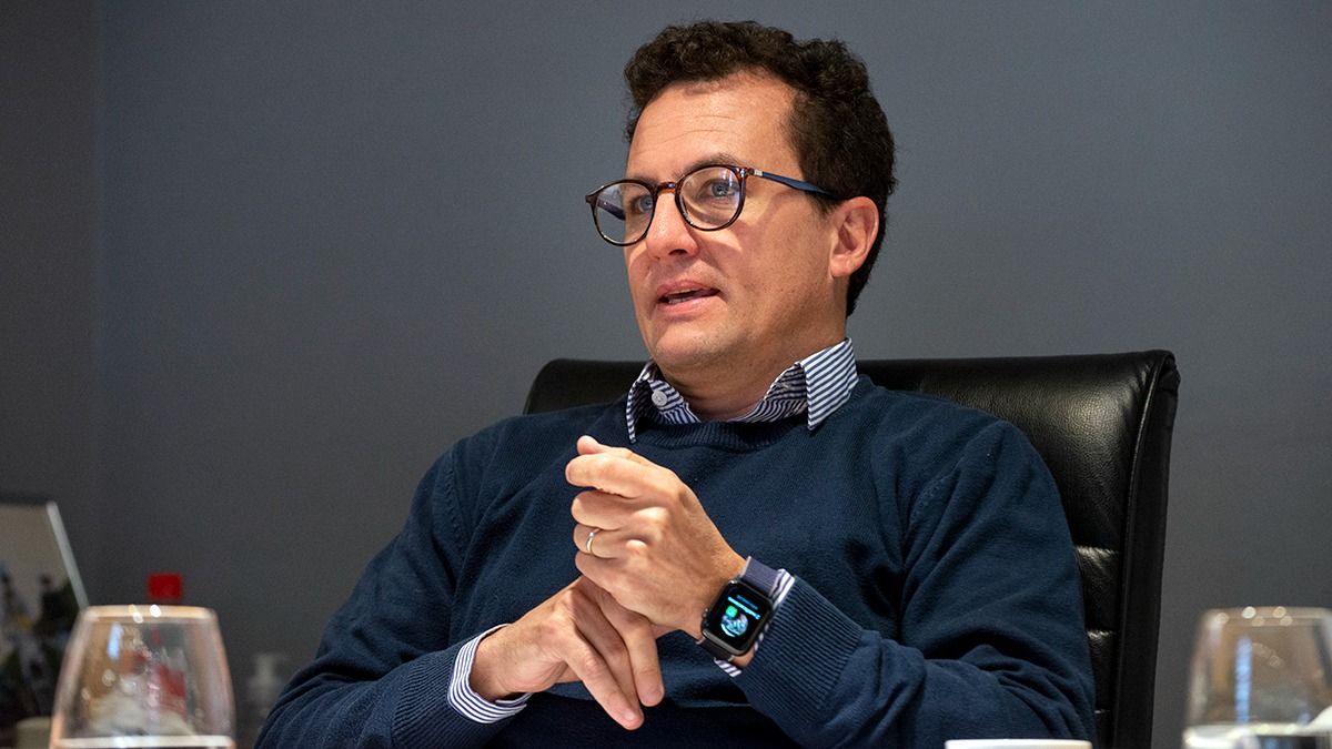 Pulenta es ingeniero industrial egresado de la UNCuyo.