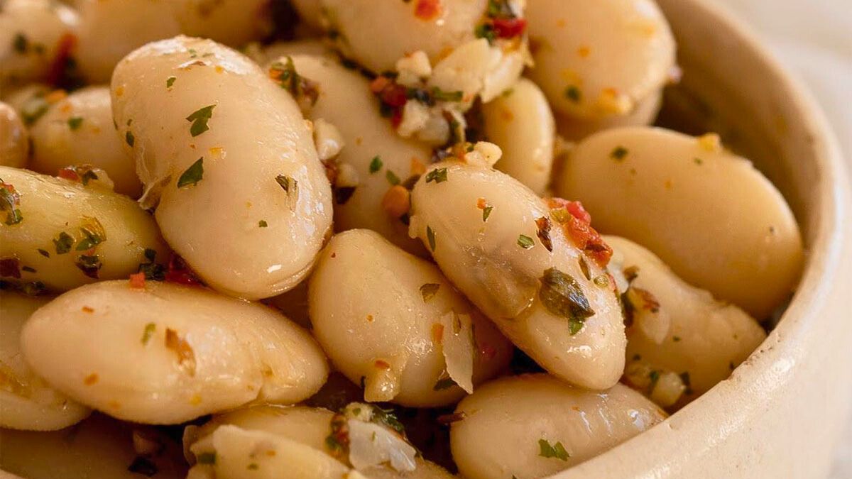 Los porotos en escabeche se pueden elaborar a apartir de una receta que lleva simples pasos.