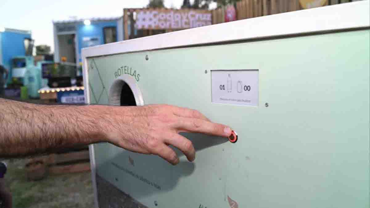 La máquina del ecocanjje.