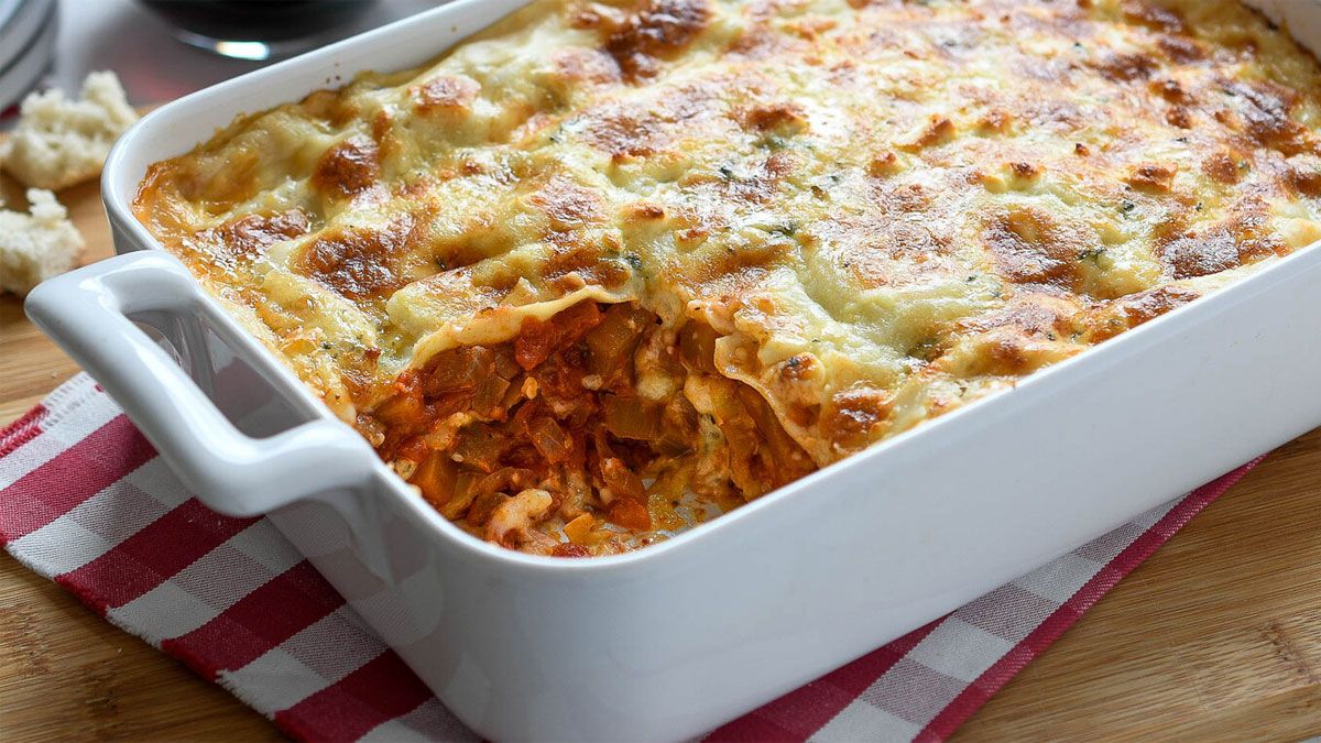 Hay una receta de lasaña de berenjena que es riquísima y es una de las más fáciles de hacer.