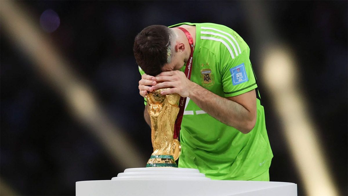 Dibu Martínez alcanzó la gloria con la Selección argentina en el Mundial de Qatar Dibu Martínez alcanzó la gloria con la Selección argentina en el Mundial de Qatar