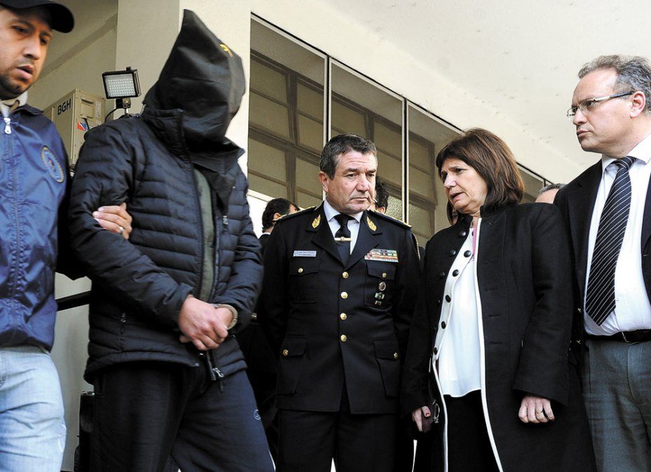 Trasladan a Mendoza a cuatro miembros de una  banda de secuestradores