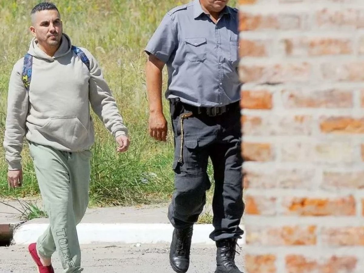 Fabián Tablado ha sido rechazado en varias ciudades luego de abandonar la cárcel donde cumplió una condena por asesinar a su novia, y ahora intenta instalarse en Misiones