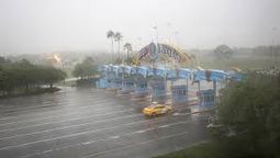 ¿Planeas visitar Orlando? Descubre cómo el huracán Helene afectará tu viaje