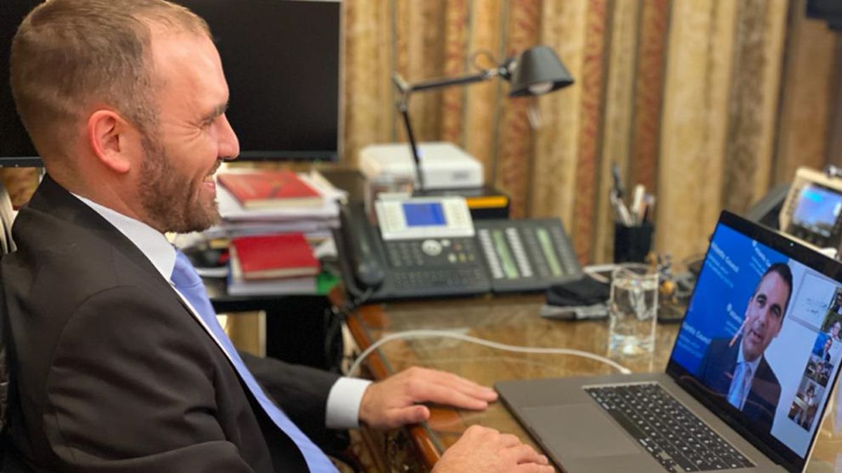 Martín Guzmán presenta el Presupuesto 2021.