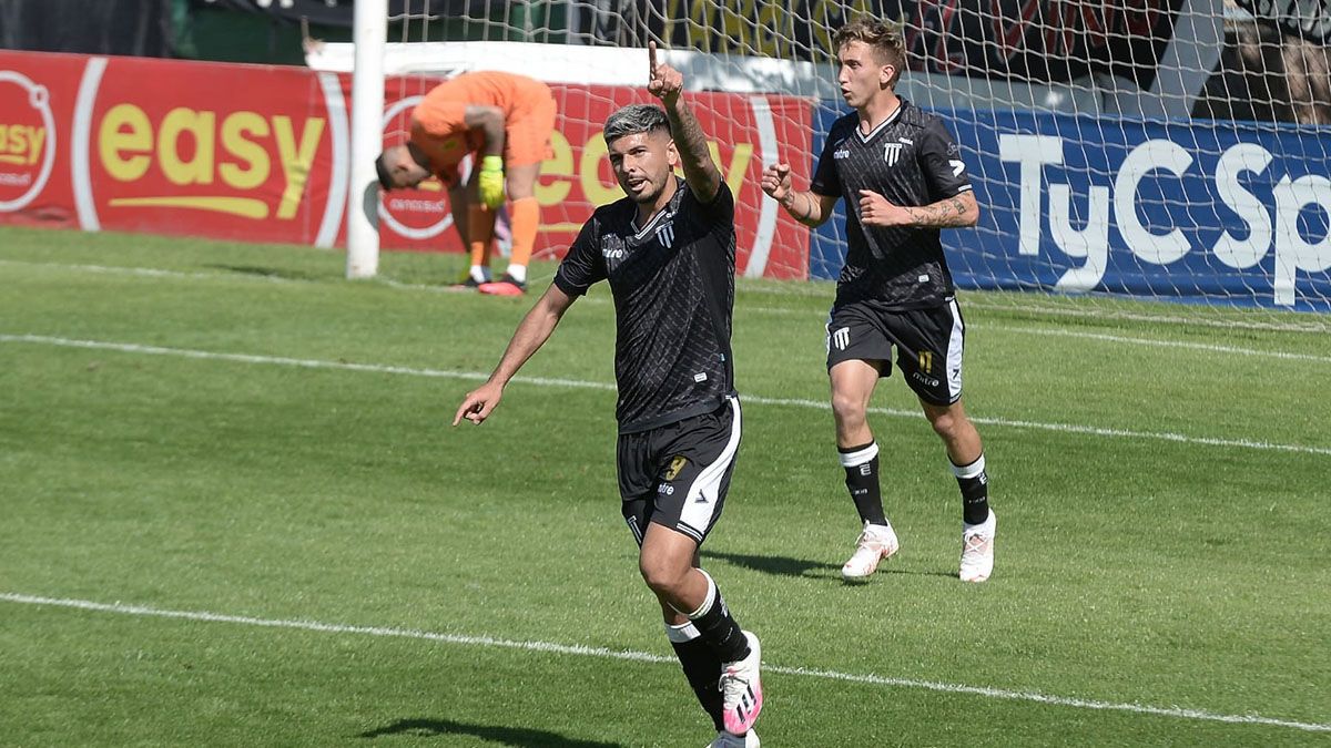 Diego Pozo haría dos cambios ante Estudiantes de Río Cuarto