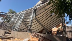 Así quedó la estructura y el techo tras el derrumbe que dejó 7 heridos en Maipú Así quedó la estructura y el techo tras el derrumbe que dejó 7 heridos en Maipú