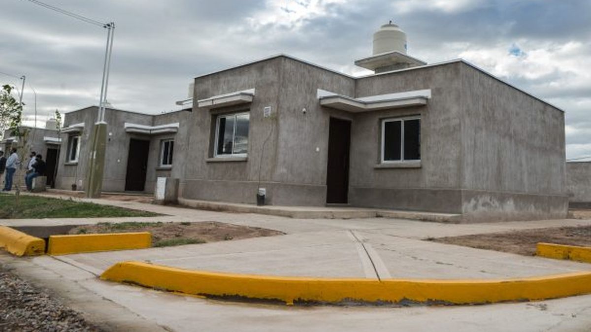 El Construyo mi casa es el único crédito con inscripción abierta en el IPV de Mendoza. El Construyo mi casa es el único crédito con inscripción abierta en el IPV de Mendoza.