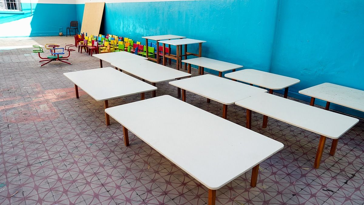 El mobiliario donado por el Jard&iacute;n s&oacute;lo los chicos ser&aacute; distribuido entre algunos de los 11 jardines maternales que tiene bajo su &oacute;rbita la municipalidad de Capital.