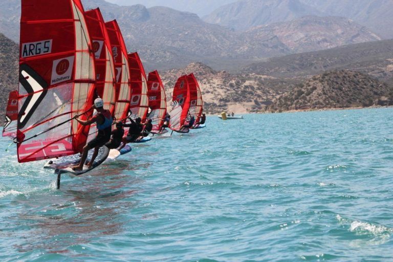 El mejor windsurf del país estará en el dique Potrerillos.