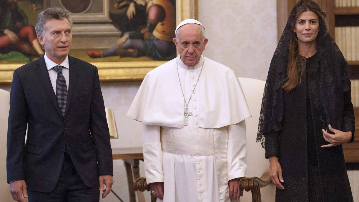 Ese gesto del papa Francisco causó revuelo tras el primer encuentro con Mauricio Macri como presidente. Ese gesto del papa Francisco causó revuelo tras el primer encuentro con Mauricio Macri como presidente.