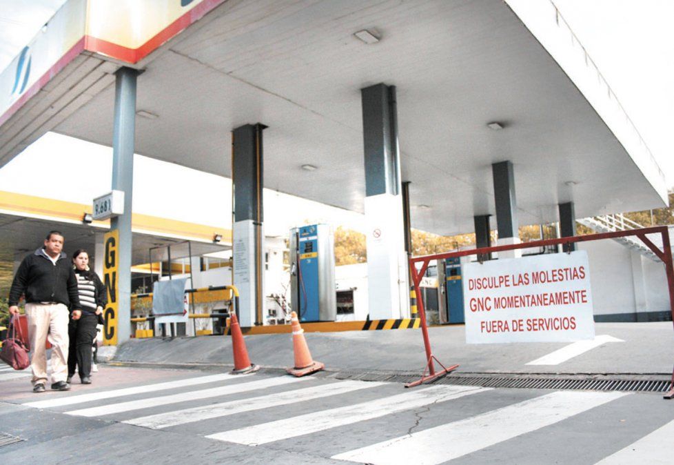 Más de un centenar de estaciones de GNC tienen prohibida la venta hasta el jueves