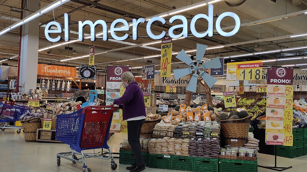 El Gobierno se reúne con supermercados y busca apaciguar los precios