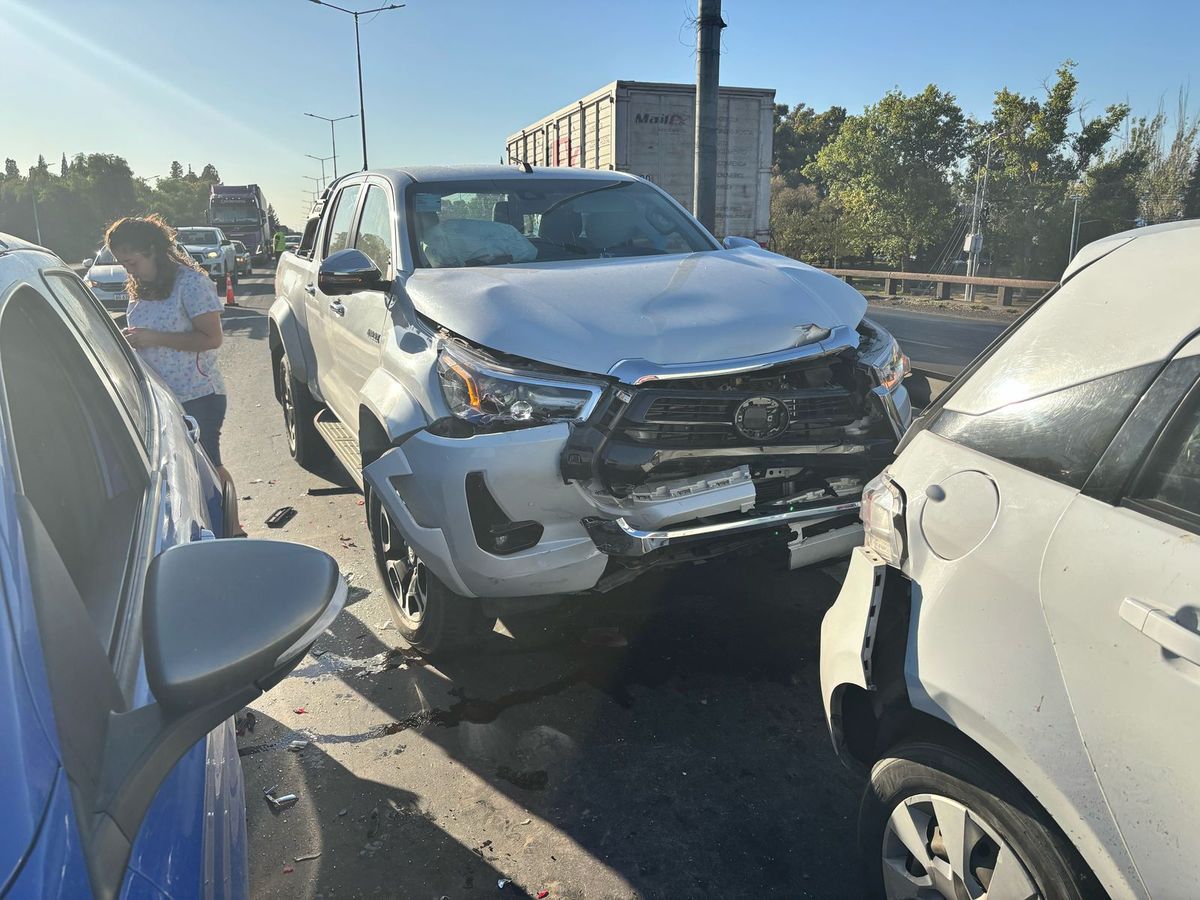 Un choque múltiple en el Acceso Este generó caos vehicular y demoras. Foto: Matías Pascualetti 