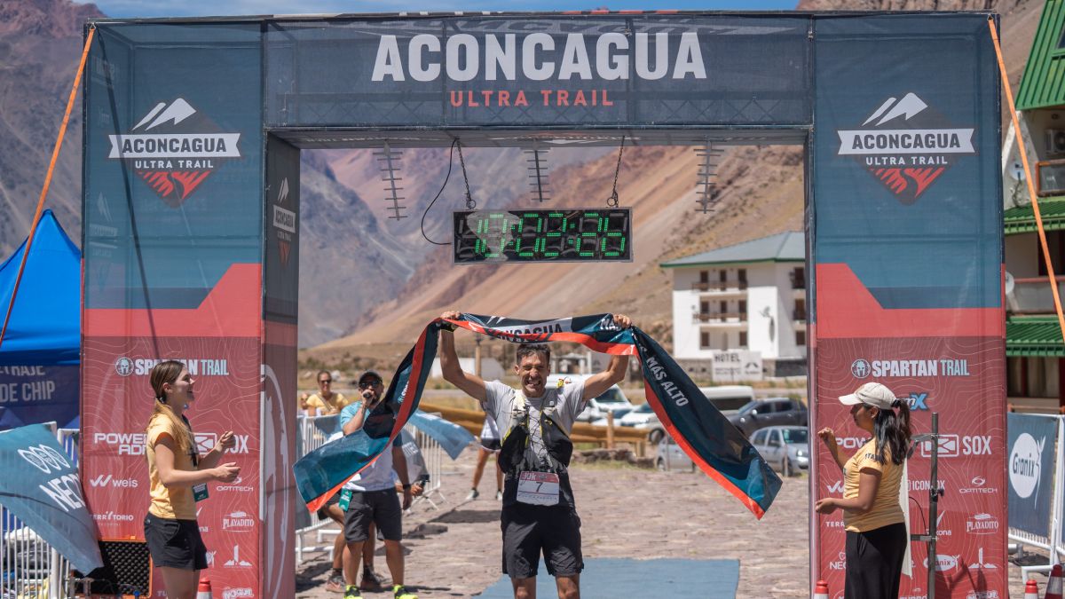 Martín Balliro fue el ganador de la prueba más exigente del Aconcagua Ultra Trail