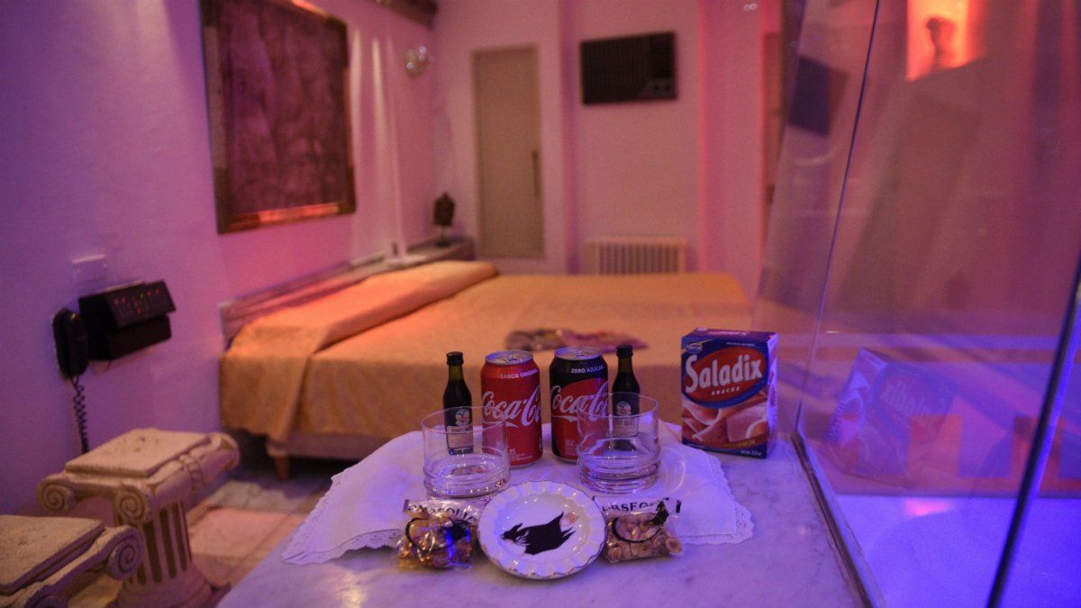 Desde el Concejo piden que puedan ingresar más de dos personas a cada cuarto de motel