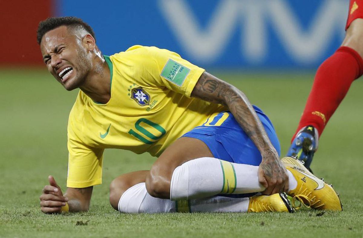 Neymar no terminó bien en ninguno de sus dos mundiales