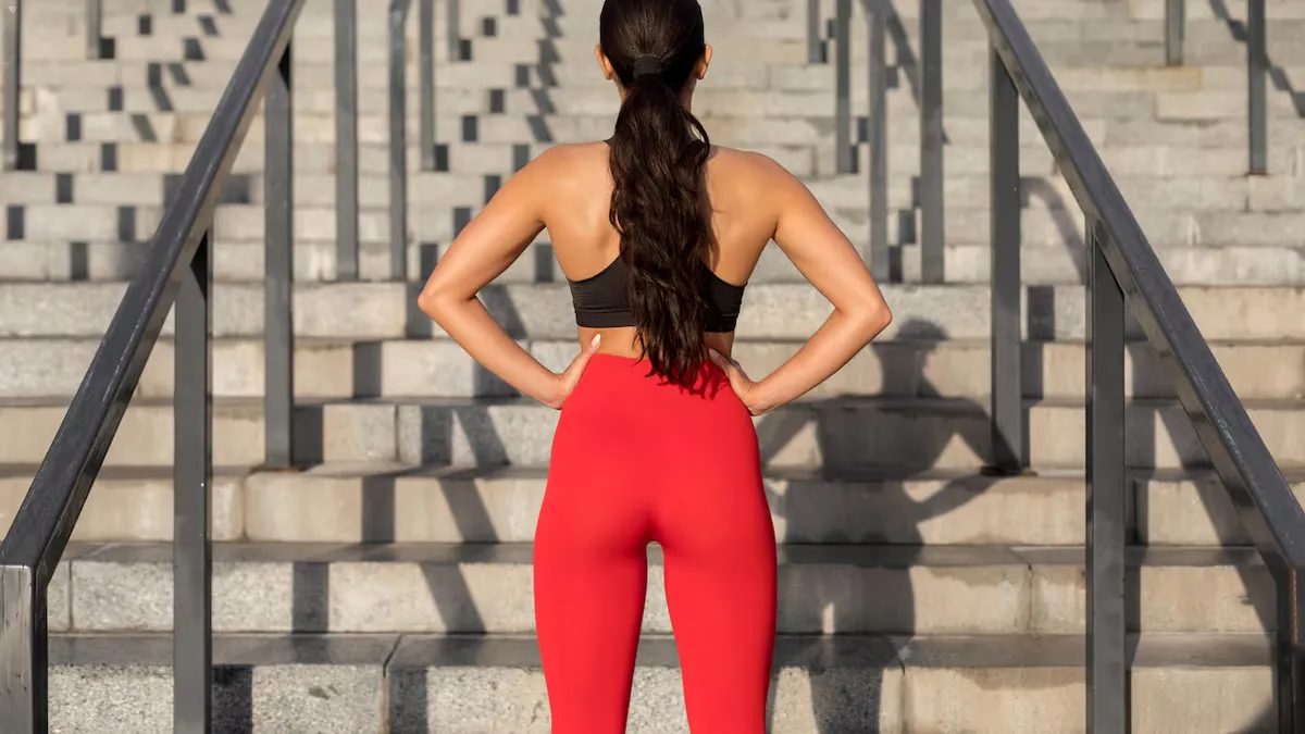 El reconocido ejercicio que ayuda a reducir la cintura y fortalece los glúteos El reconocido ejercicio que ayuda a reducir la cintura y fortalece los glúteos