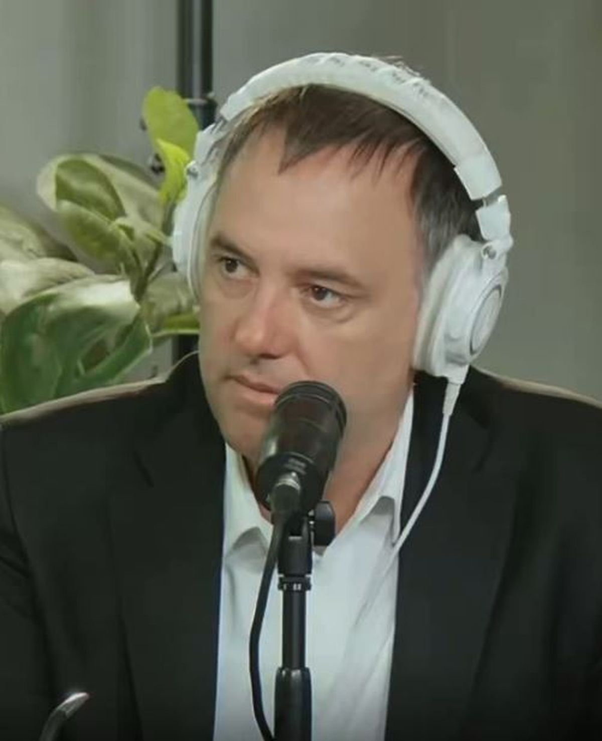 Siguen los problemas para Manuel Adorni.