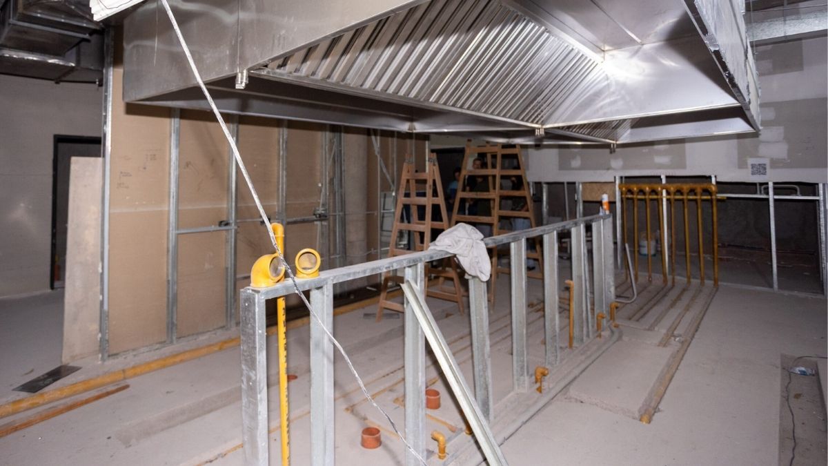 Aceleran los trabajos en el bar Astor Club para su apertura en febrero. Aceleran los trabajos en el bar Astor Club para su apertura en febrero.