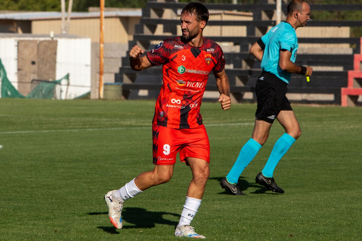 Gonzalo Klusener, figura de FADEP, habló tras clasificar a las semifinales del Regional Amateur