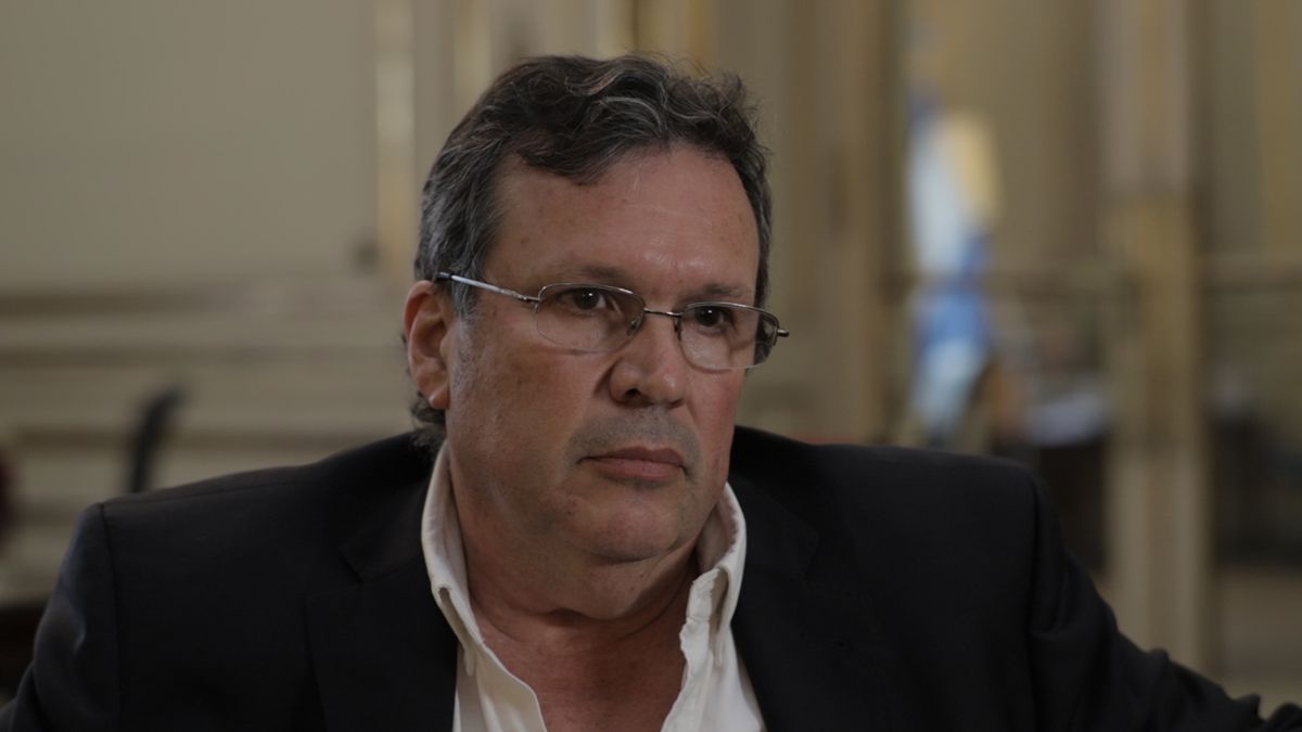 Tristán Bauer, el Ministro de Cultura de la Nación, y anunció este Concurso Nacional de teatro.